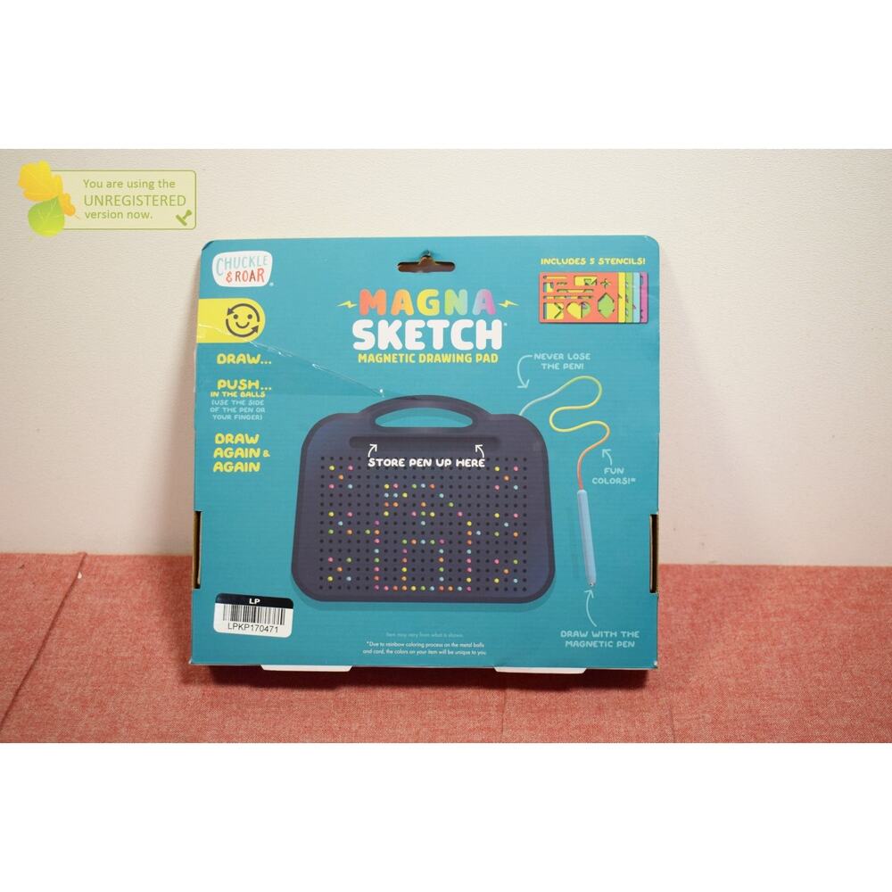 Chuckle & Roar Magna Sketch Magnetic Drawing Board - Picture 5 of 6